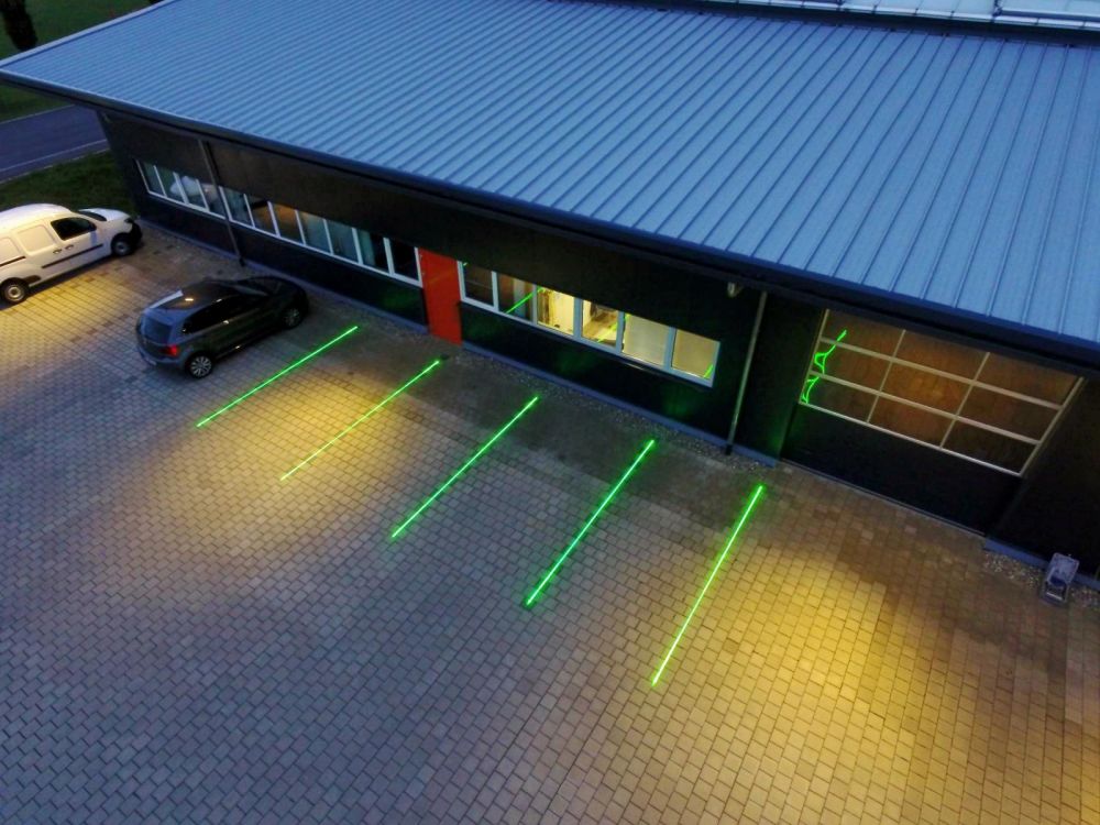 Virtuelle Parklatzmarkierung mit Laser