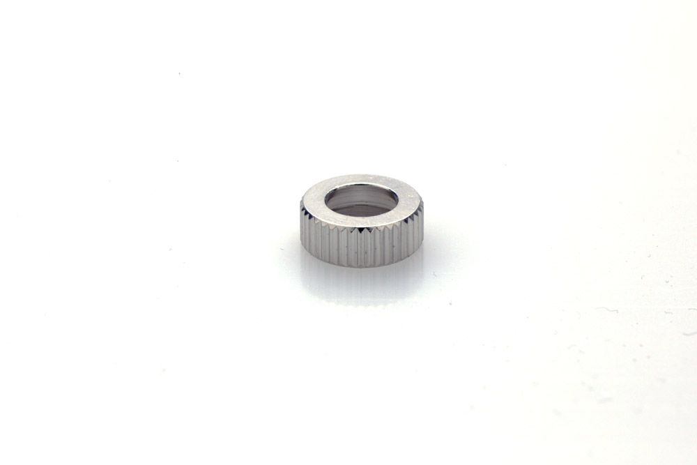 Mounting ring for line/cross optics